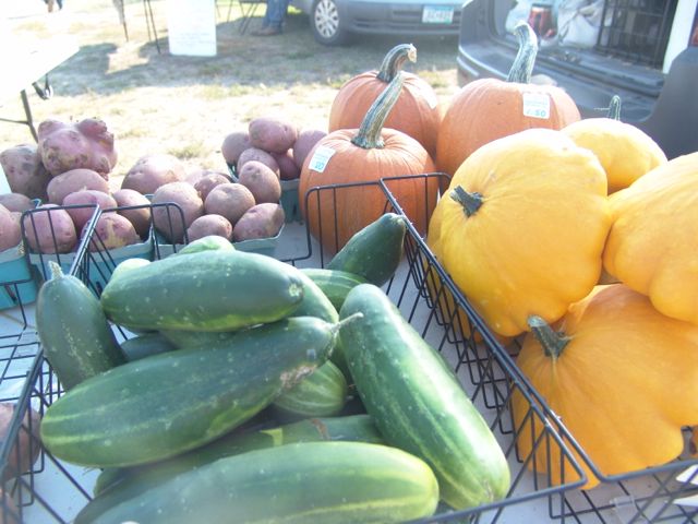 vegetables at farmers market